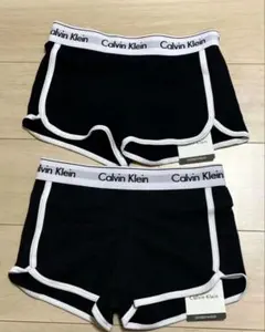 新品未使用Calvin Klein レディースショーツパンツサイズ 2枚セットのサムネイル