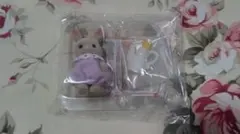 シルバニアファミリー　ケーキパーティーシリーズ　みるくうさぎの赤ちゃん