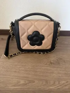 マリークワントキルティングミニショルダーバック