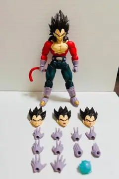 【ドラゴンボール】スーパーサイヤ人４ ベジータ S.H.Figuarts