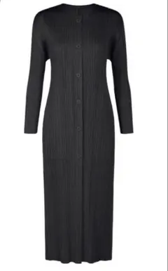 2025.2月　プリーツプリーズ　ロングワンピース　ロングカーディガン