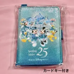 25周年 ファンタジースプリングスホテル キーケース パスケース ディズニーシーのサムネイル