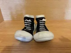 Baby Feet スニーカー型ベビーシューズ 黒白