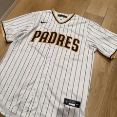 パドレス ユニフォーム