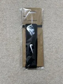 NIKE ヘアバンド　黒　未使用品