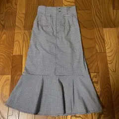 emsexcite（エムズエキサイト）の チェック柄ロングマーメイドスカート