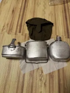 旧ソ連軍、空挺部隊用水筒＆メスキットセット、カバー付き実物、未使用品 2026年最新】ソ連軍 水筒の人気アイテム - メルカリ