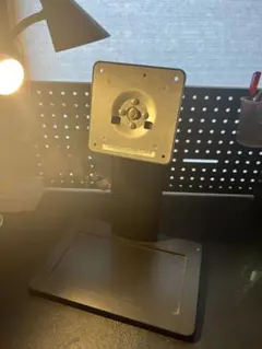BenQ モニタースタンドのサムネイル