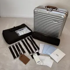2026年最新】rimowa 747の人気アイテム - メルカリ