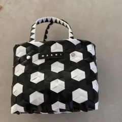 マルニ トートバッグ