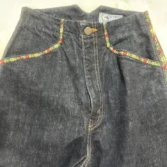 Item thumbnail for item c91077a2-64a0-4708-aee2-3dac7f983fd8