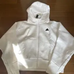 新品未使用タグ付き　アディダスAEROREDYパーカーXL