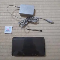 超美品★3ds本体★黒★タッチペン、ゲームソフト、SDカード、充電器付き♪