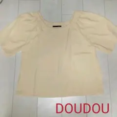 新品未使用★DouDou　半袖トップスのサムネイル