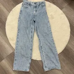 リーバイス　HIGHWAISTED STRAIGHT 25サイズのサムネイル