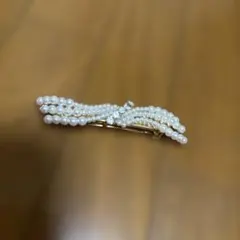 髪飾り　バレッタ パール 結婚式　パーティー　ドレス　花