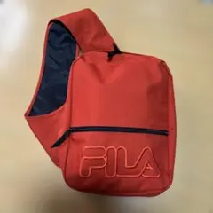 FILA レッド ボディバッグ 新品未使用品。