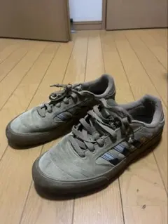 dime スニーカー