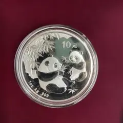 2004年 中国パンダ銀貨（1オンス .999銀・オリジナルケース付） - メルカリ