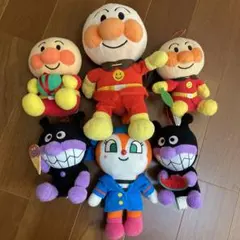 アンパンマン　ぬいぐるみ　まとめ売り