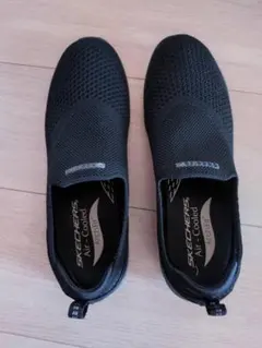 SKECHERS ARCH⁻FIT REFINEスニーカー (US7.5)使用済