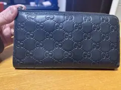 格安GUCCI ブラックレザー 長財布 GGパターン