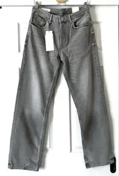 【新品】　ZARA ウォッシュ加工　デニムパンツのサムネイル