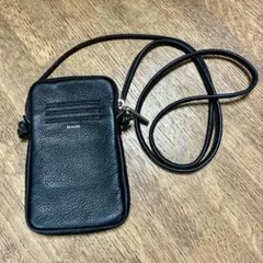 Beau're ビュレ　本牛革ファスナー付きスマホ ポーチ ポシェット黒
