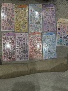 確実正規品サンリオうるちゅるシール　サンリオ日焼け　コンプリート　９枚