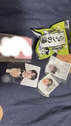 SUPER JUNIOR-KYUHYUN Celebration トレカ2枚付き - メルカリ