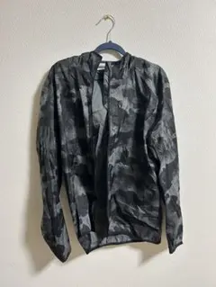 アディダス　ランニングウェア　長袖