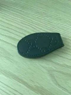 GUCCI ブラック レザー マネークリップ