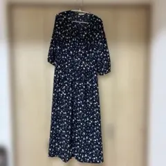 C.O.L.Z.A ネイビー花柄ワンピース M5分袖のサムネイル