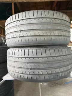 送料無料。225/35R19。2本セット。のサムネイル