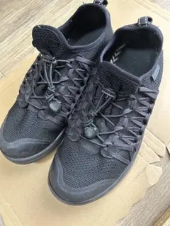 KEEN キーン スニーカー ブラック　25cmのサムネイル