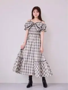 An MILLE アンミール リボンチェックキャミOP ロング ブラック リボンチェックキャミワンピース｜evelyn（エブリン）公式通販サイト
