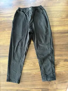 キッズ　ブランシェス　ガーデナーテーパードパンツ　150m 長ズボン