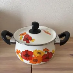 未使用品　花柄　ホーロー鍋 カレー鍋　シチュー鍋　レトロ