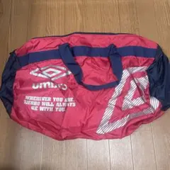 《umbro》 ドラムバッグ スポーツバッグ レッド系