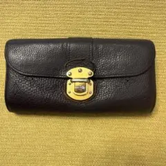 LOUIS VUITTON マヒナ ポルトフォイユ 長財布のサムネイル