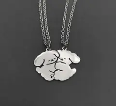 ❣️ペアネックレス❣️2本セット シルバー子犬ネックレス カップル　親友