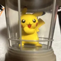 ピカチュウ ランタン型フィギュア