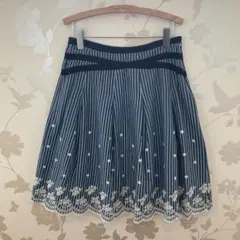 最終価格＊ローラアシュレイ***未使用♪軽やかスカラップレース スカート9号