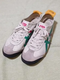 Item thumbnail for item 3e16bbab-50ef-4ca8-b96c-e7ced70d2cb8