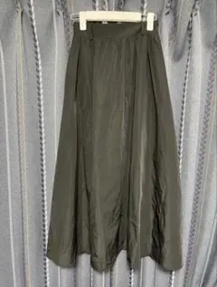 ヴィンテージ古着ナイロンスカート　ロングプリーツ台形ブラックフレアスカート