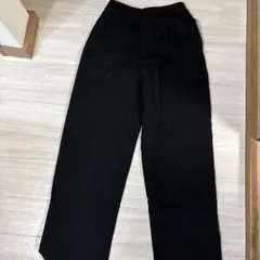 黒ストレートパンツ ウエストゴム付き