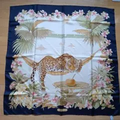 フェラガモ　スカーフ