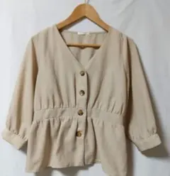 GLACIER ベージュ ボタン付きブラウス M