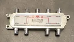 8分配器 全通電 デジタル放送対応 VHF/BS/CS 〜2650MHz