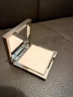 即日翌日発送LUNASOL アイシャドウベース アイリッドベース